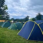 Deretan tenda camping di Sisi Cai Camp Ground Sentul